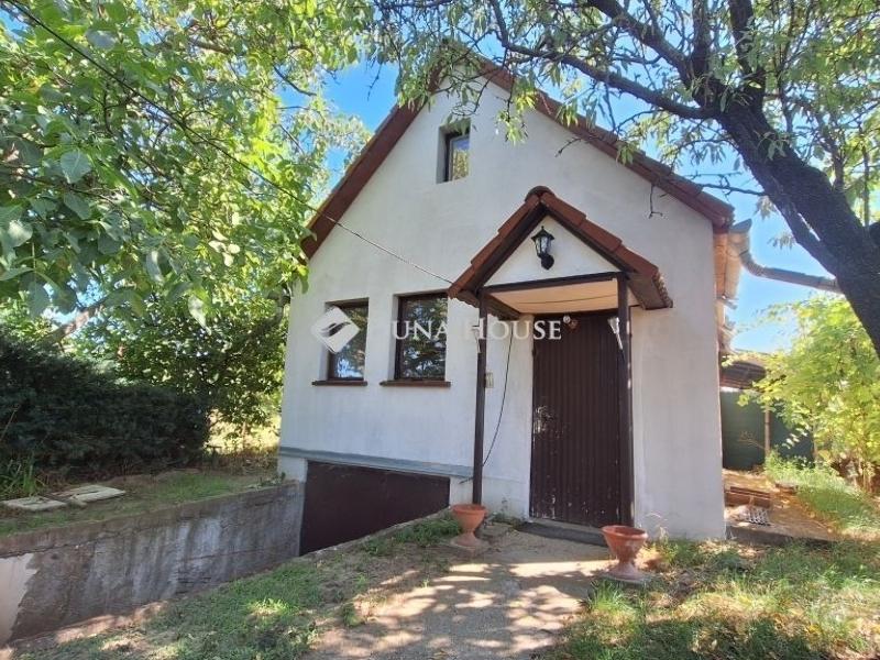 Eladó családi ház Rácalmás