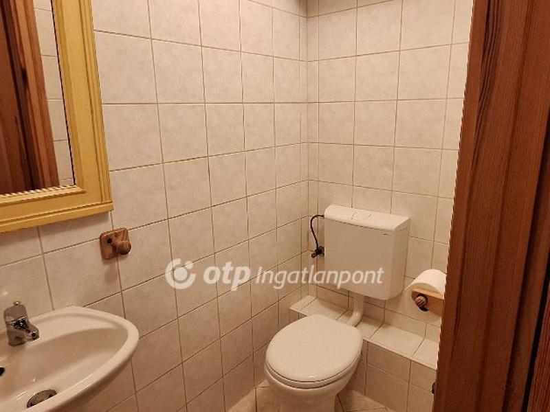 Eladó lakás Nagykovácsi