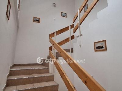 Eladó lakás Nagykovácsi