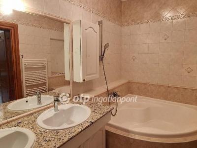 Eladó lakás Nagykovácsi