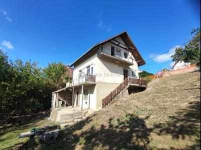 Eladó családi ház Pécs