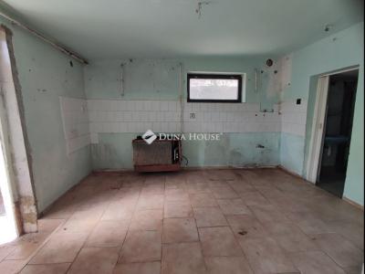 Eladó családi ház Pécs