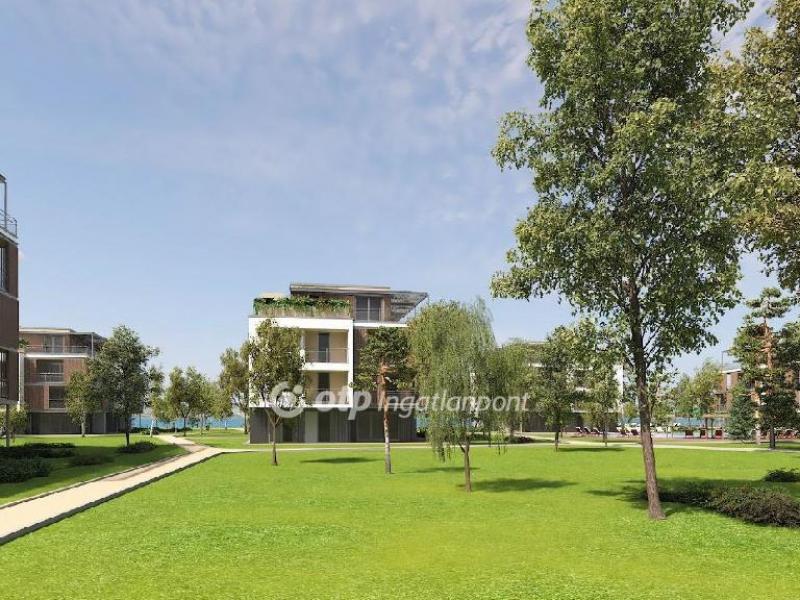 Eladó lakás Balatonszemes