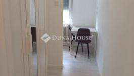 Eladó lakás Komló