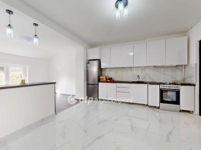 Eladó lakás Edelény