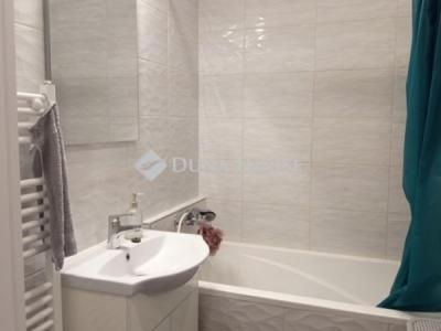 Eladó lakás Komló