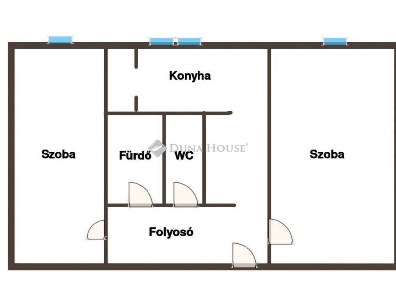 Eladó lakás Komló