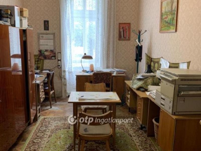 Eladó lakás Túrkeve