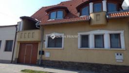 Eladó családi ház Kecskemét