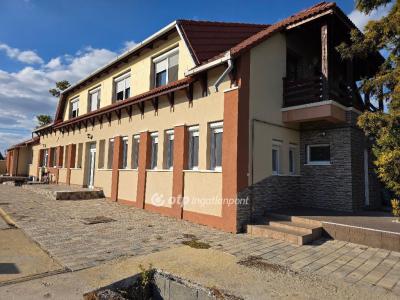 Eladó családi ház Berettyóújfalu