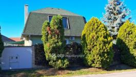 Eladó családi ház Békéscsaba