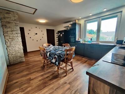 Eladó családi ház Monor