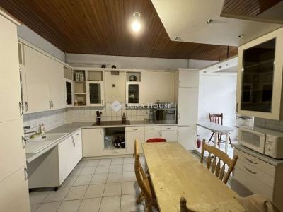 Eladó családi ház Szeged