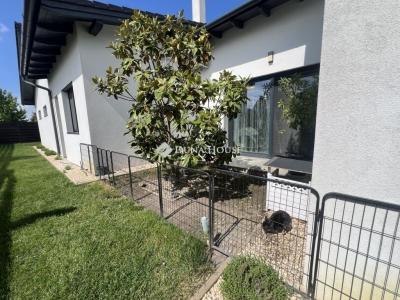 Eladó családi ház Szeged