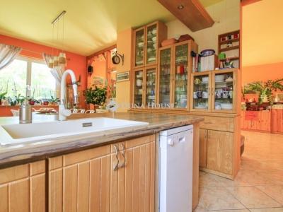 Eladó családi ház Mogyoród