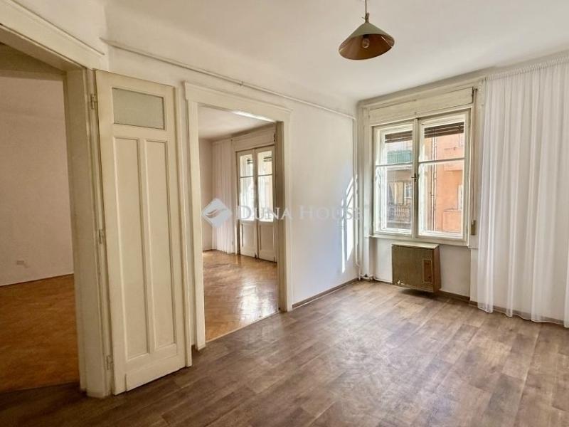 Eladó lakás Budapest