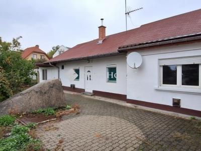 Eladó családi ház Gödöllő