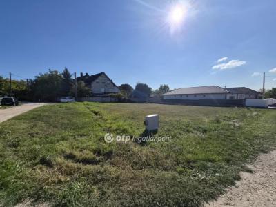 Eladó családi ház Érd