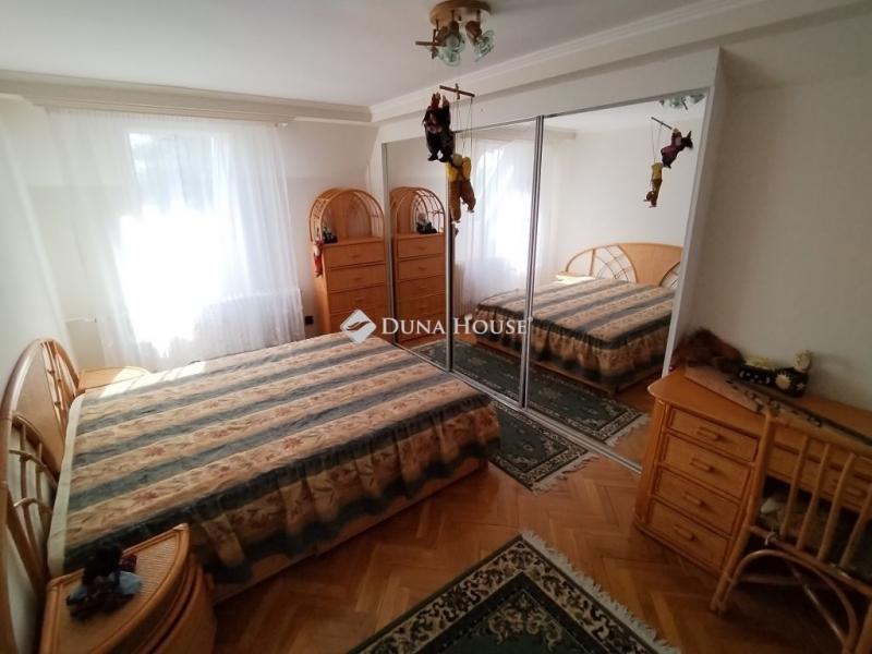 Eladó családi ház Kiskunlacháza