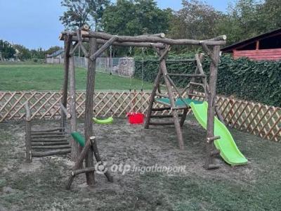 Eladó családi ház Inárcs