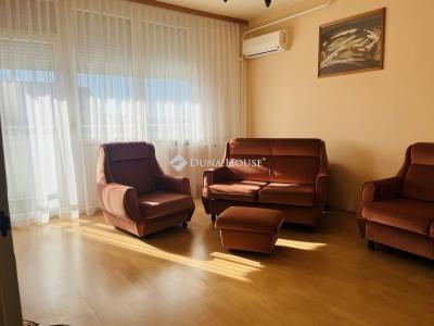 Eladó lakás Zalaegerszeg