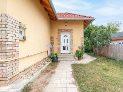 Eladó családi ház Budapest