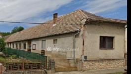 Eladó családi ház Görcsöny