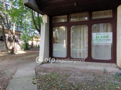 Eladó lakás Szekszárd