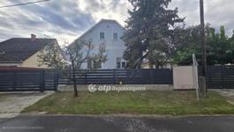 Eladó családi ház Nádudvar