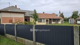 Eladó családi ház Püspökladány