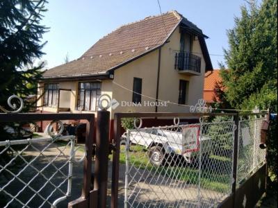 Eladó nyaraló Dány