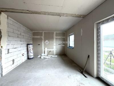 Eladó családi ház Kiskunlacháza