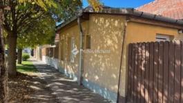 Eladó családi ház Törökbálint