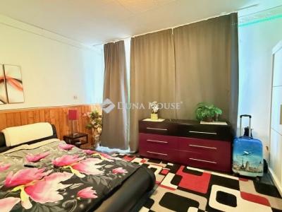 Eladó családi ház Pilismarót