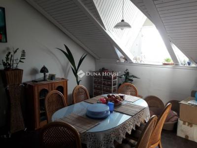 Eladó lakás Esztergom