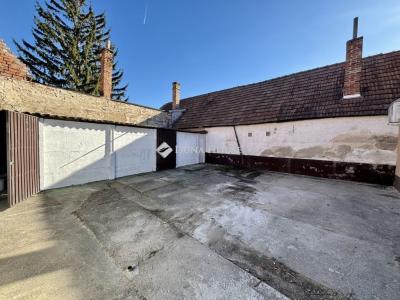 Eladó családi ház Esztergom