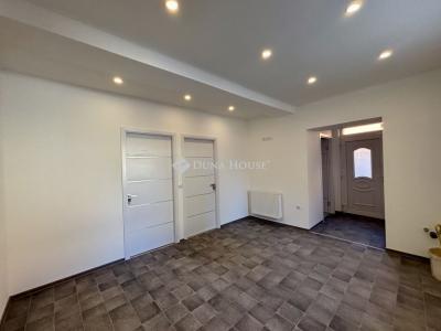 Eladó családi ház Esztergom