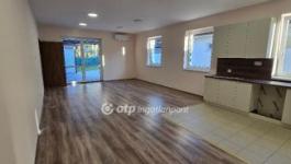 Eladó családi ház Debrecen