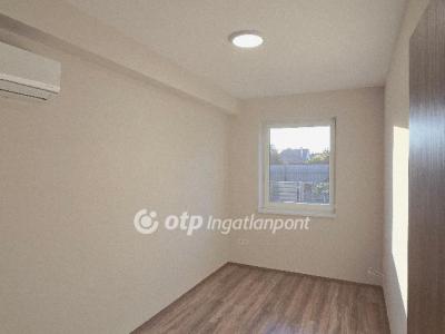 Eladó családi ház Debrecen