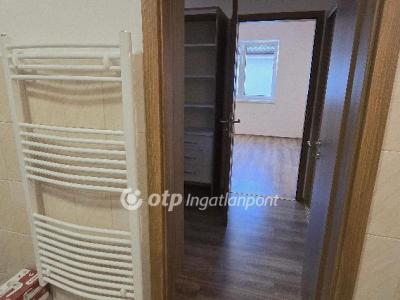 Eladó családi ház Debrecen