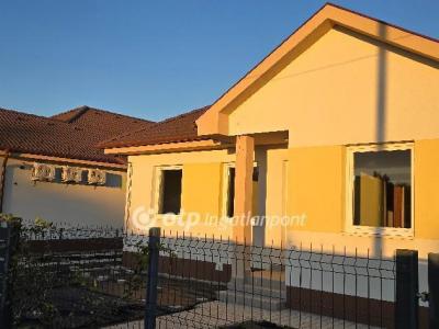 Eladó családi ház Debrecen