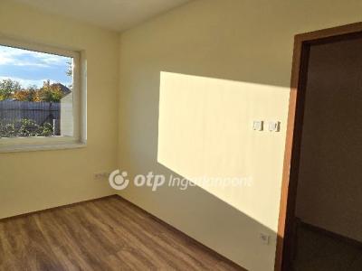 Eladó családi ház Debrecen