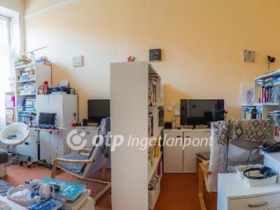 Eladó lakás Debrecen