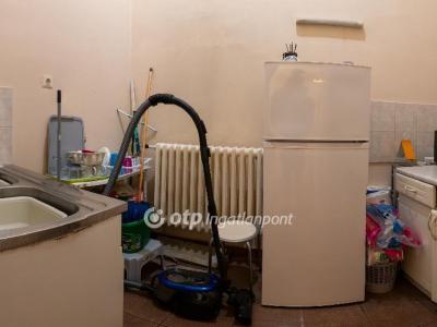 Eladó lakás Debrecen