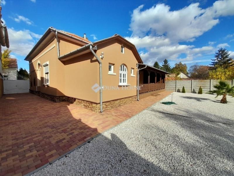 Eladó családi ház Békéscsaba