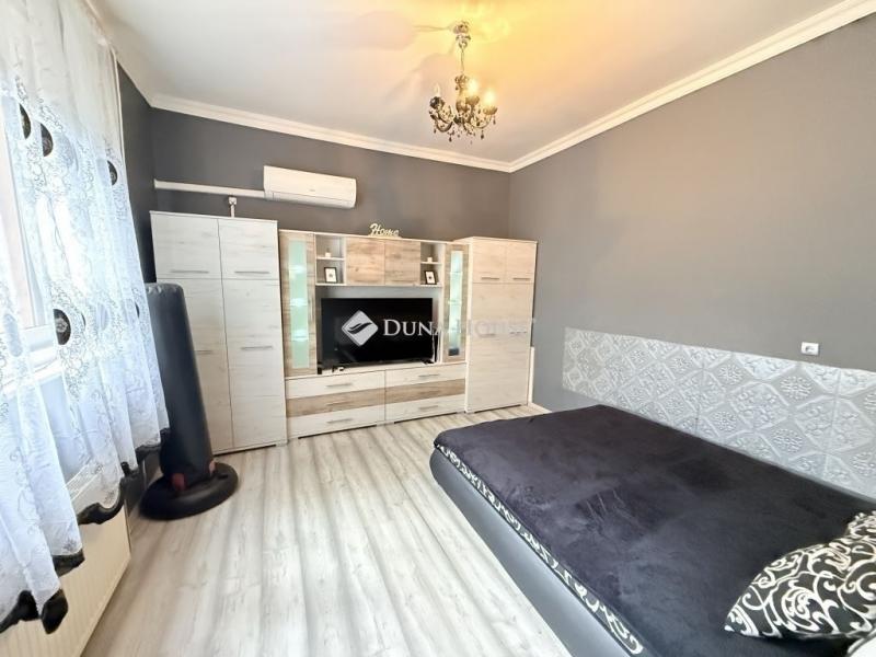 Eladó családi ház Budapest