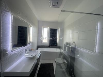 Eladó ikerház Veresegyház