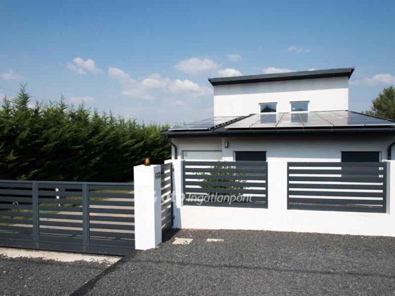 Eladó családi ház Sárszentmihály