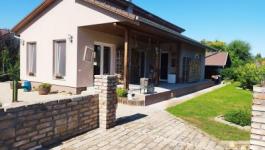 Eladó családi ház Kecskemét