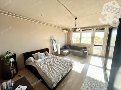 Eladó lakás Kecskemét